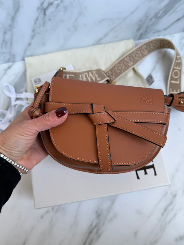 Loewe Mini Gate