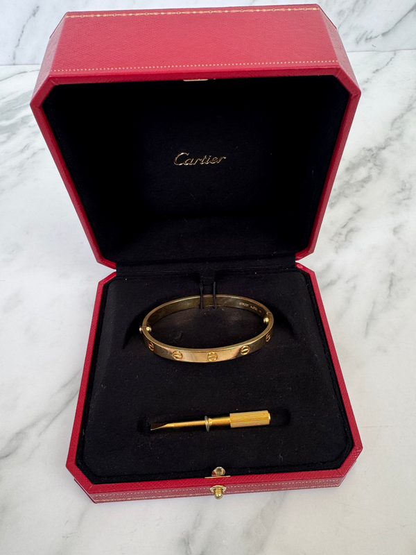Cartier Love Gold Bracelet - Classic