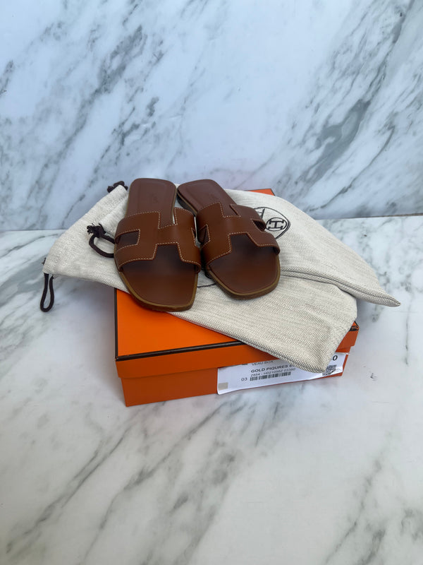 Hermes Oran Sandal - Gold