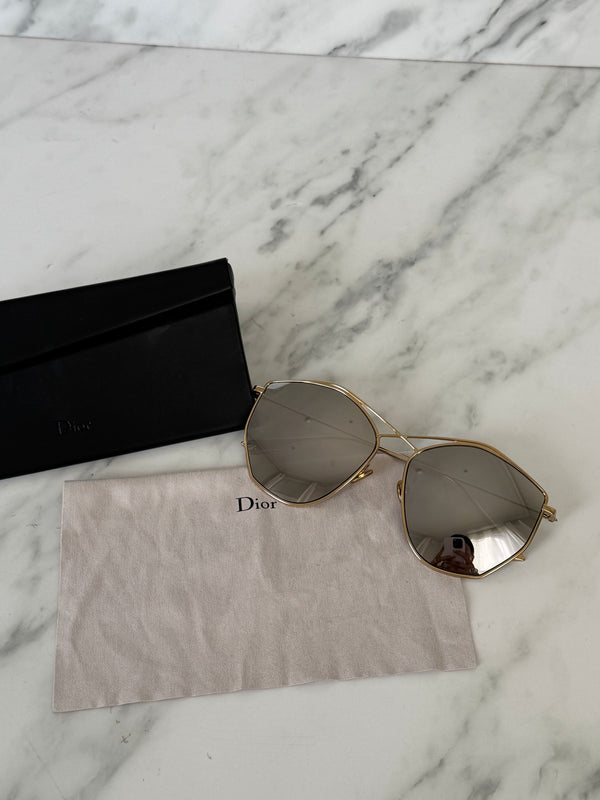 Dior 4 Oversized Sunglasses