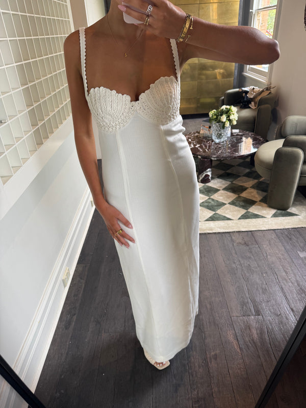 CLEA Galerie White Seashell Bra Dress
